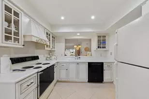 786 Montana Vista Dr, Palm Desert, CA 92211 - Photo 12