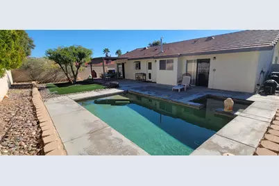 64550 Brae Burn Avenue, Desert Hot Springs, CA 92240 - Photo 44