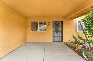 13547 Caliente Dr, Desert Hot Springs, CA 92240 - Photo 4