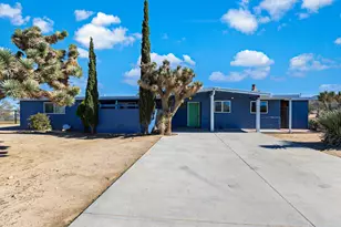 7517 Alaba Ave, Yucca Valley, CA 92284 - Photo 2