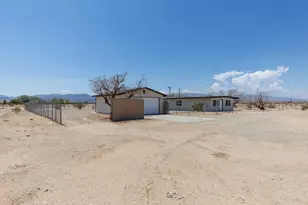 84417 Amboy Rd, 29 Palms, CA 92277 - Photo 2