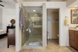 340 Vista Royale Dr, Palm Desert, CA 92211 - Photo 32