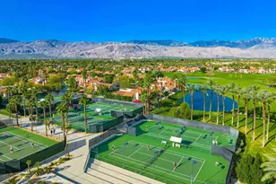 340 Vista Royale Dr, Palm Desert, CA 92211 - Photo 46