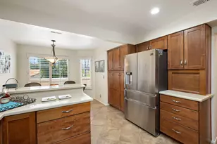 340 Vista Royale Dr, Palm Desert, CA 92211 - Photo 6