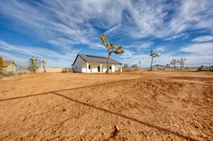 3636 Avalon Ave, Yucca Valley, CA 92284 - Photo 6