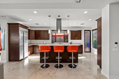 11 Vista Loma Drive, Rancho Mirage, CA 92270 - Photo 10
