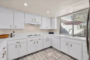 2365 Oakcrest Dr, Palm Springs, CA 92264 - Photo 16