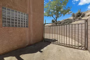 49110 Vista Dr, Morongo Valley, CA 92256 - Photo 32