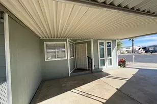 38521 Cactus Ln, Palm Desert, CA 92260 - Photo 6