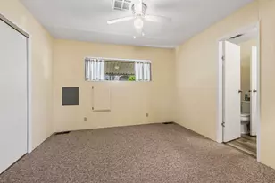 110 Aliso Dr, Palm Springs, CA 92264 - Photo 24