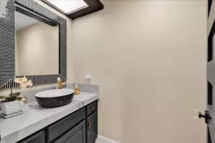 107 Tanglewood Trail, Palm Desert, CA 92211 - Photo 34