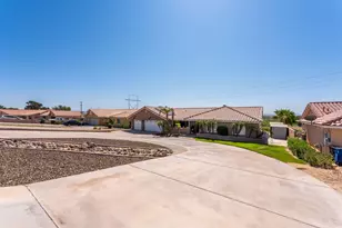 2224 Dekens Ct, Blythe, CA 92225 - Photo 4