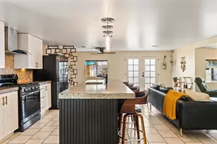 11 Ocotillo Ln, Palm Desert, CA 92260 - Photo 12