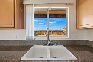 1967 Sterling Ave, Thermal, CA 92274 - Photo 10