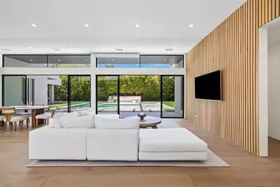 473 N Burton Way, Palm Springs, CA 92262 - Photo 10