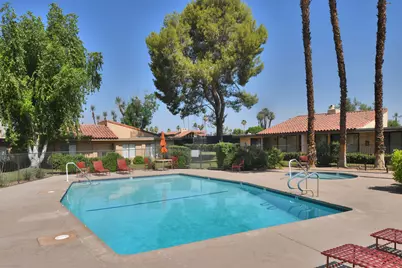 2 Granada Drive, Rancho Mirage, CA 92270 - Photo 34