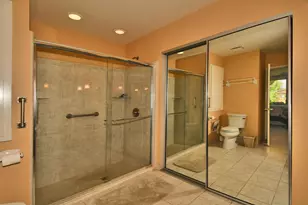 2 Granada Dr, Rancho Mirage, CA 92270 - Photo 16