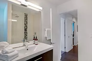 400 W Via Escuela, Palm Springs, CA 92262 - Photo 22