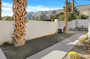 400 W Via Escuela, Palm Springs, CA 92262 - Photo 2