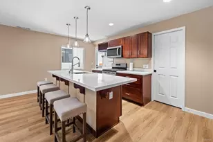 309 E Angeles Blvd, Big Bear City, CA 92314 - Photo 10