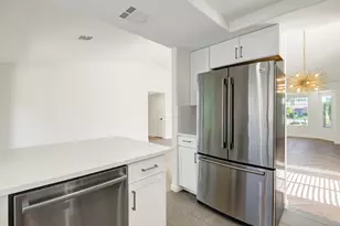 44053 Silver Creek Cir, Indian Wells, CA 92210 - Photo 6