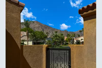 80360 Via Castellana, La Quinta, CA 92253 - Photo 2