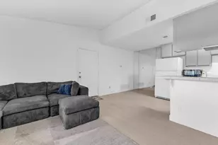 31200 Landau Blvd, Cathedral City, CA 92234 - Photo 14