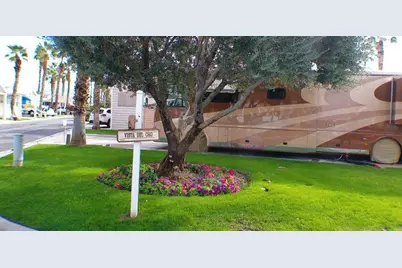84136 Ave 44,587 #587, Indio, CA 92203 - Photo 4