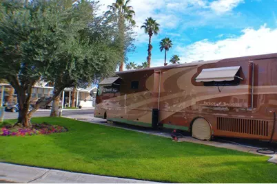 84136 Ave 44,587 #587, Indio, CA 92203 - Photo 6