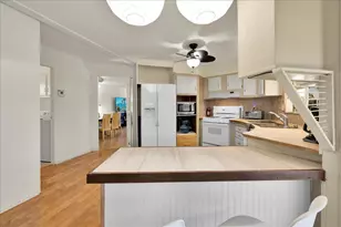 132 Hester Dr, Cathedral City, CA 92234 - Photo 10