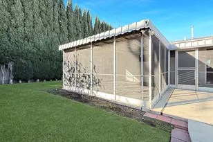 1782 W Sallie Ln, Anaheim, CA 92804 - Photo 24