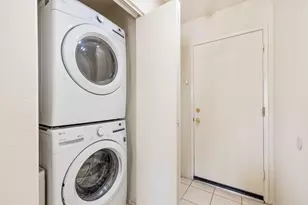 41387 Princeville, Palm Desert, CA 92211 - Photo 32