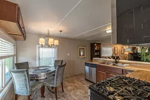 33250 Laura Dr, Thousand Palms, CA 92276 - Photo 12