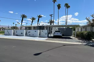 32300 St Andrews Dr, Thousand Palms, CA 92276 - Photo 2