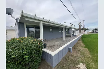 32300 Saint Andrews Drive, Thousand Palms, CA 92276 - Photo 34