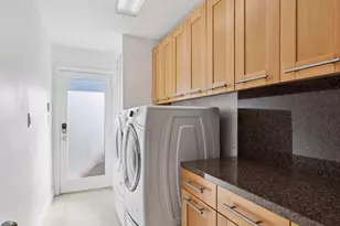 1381 S Calle Marcus, Palm Springs, CA 92264 - Photo 28