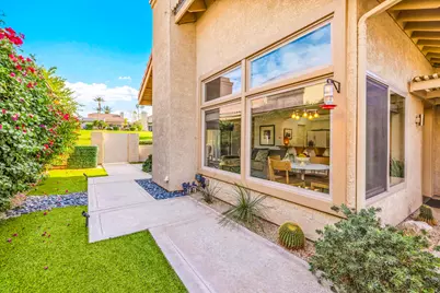 148 Verde Way, Palm Desert, CA 92260 - Photo 10