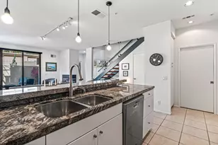 671 E Arenas Rd, Palm Springs, CA 92262 - Photo 18