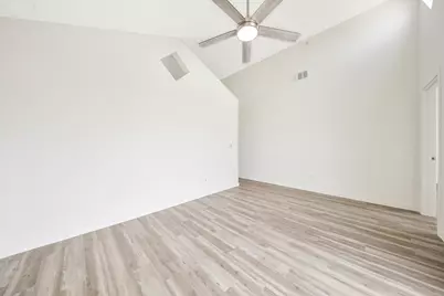 11845 Ambrosio Drive, Desert Hot Springs, CA 92240 - Photo 16