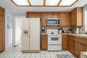 43954 Via Granada, Palm Desert, CA 92211 - Photo 16