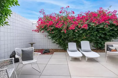 519 Desert Lakes Drive, Palm Springs, CA 92264 - Photo 16