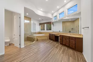 352 Crest Lake Dr, Palm Desert, CA 92211 - Photo 48