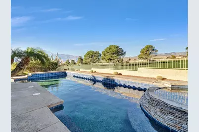 8567 Clubhouse Boulevard, Desert Hot Springs, CA 92240 - Photo 54