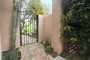 33 Mission Ct, Rancho Mirage, CA 92270 - Photo 6