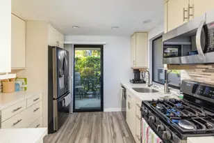 215 Via Reneca, Palm Desert, CA 92260 - Photo 14