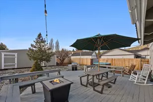913 Mt Doble Dr, Big Bear City, CA 92314 - Photo 38