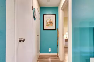 470 N Villa Ct, Palm Springs, CA 92262 - Photo 12