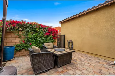 592 Calle Vibrante, Palm Desert, CA 92211 - Photo 26