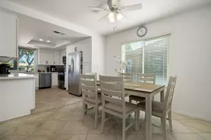 38 Malaga Dr, Rancho Mirage, CA 92270 - Photo 10