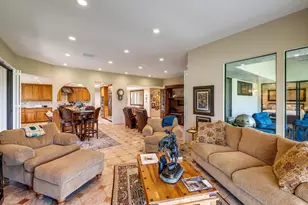 70 Columbia Dr, Rancho Mirage, CA 92270 - Photo 10